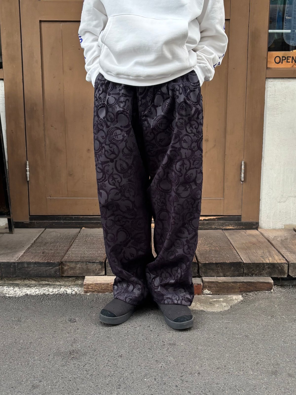 NAJA CORDUROY ACTIVE PANTS 【Tuitaci】【朔】 | CLOTH