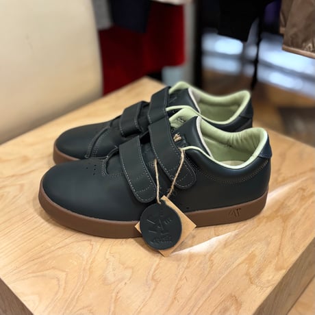 model "I (velcro)" < Deep Green Leather>【AREth】