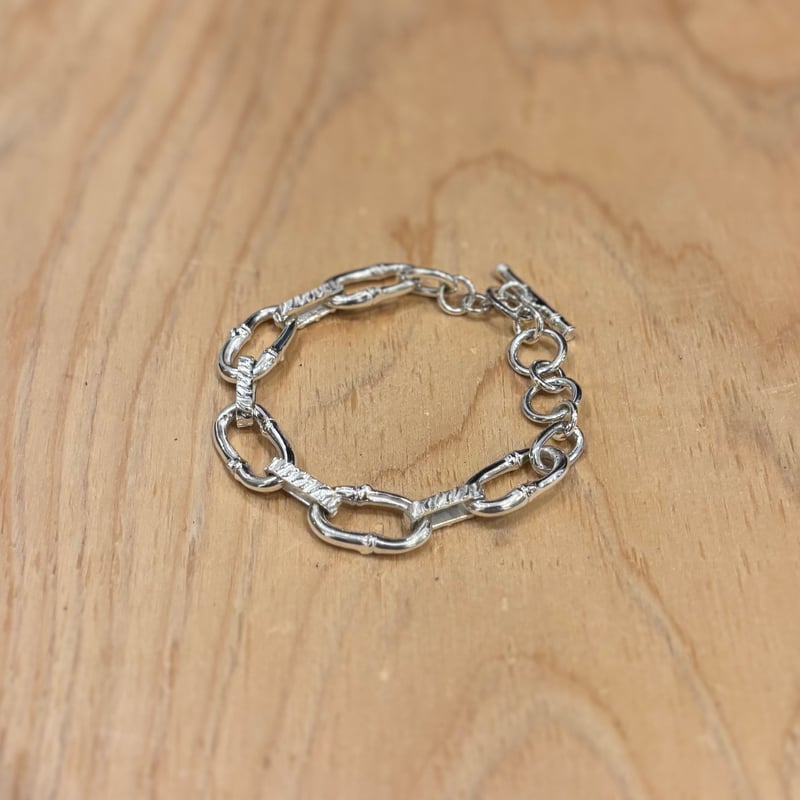 ほぼ新品　未着用　定価¥72600 シルバー　ブルーナボイン　竹虎ブレス ほぼ新品 未着用 定価¥72600 シルバー ブルーナボイン 竹虎ブレス