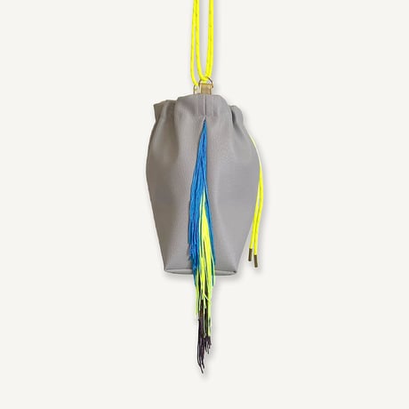 Fringe Kinchaku "Chacoal Gray×Mix:Fluorescent Yellow"