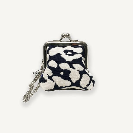 Palm pouch