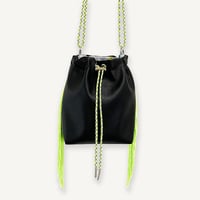 “受注制作” Fringe Kinchaku "Black×Fluorescent Green"