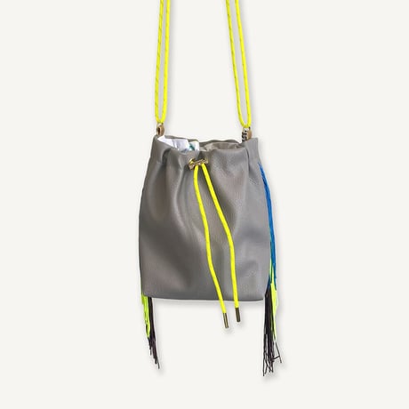 Fringe Kinchaku "Chacoal Gray×Mix:Fluorescent Yellow"