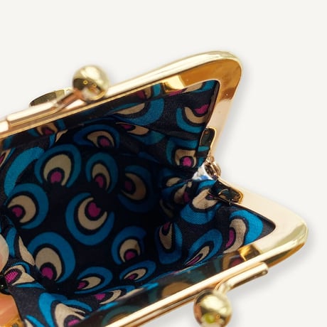 Palm pouch