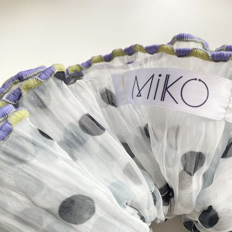 【MiKO】Big scrunchie "polka dots/White×Black"