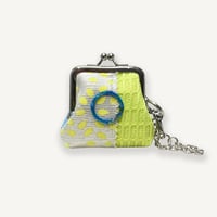 Palm pouch