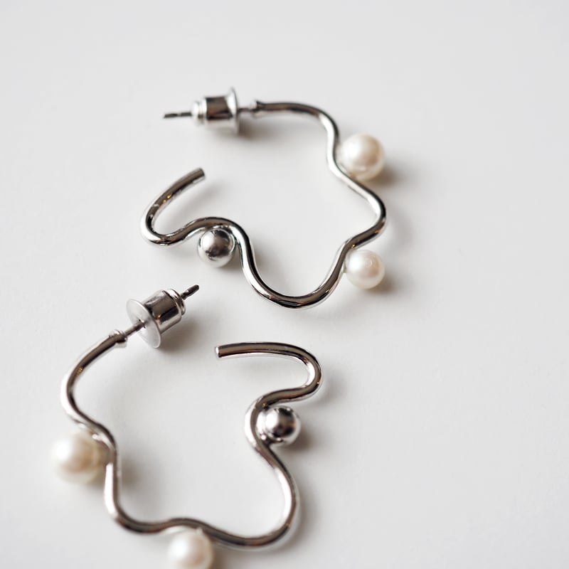 Toile ゴールドトーン パール フープピアス pono]ヴィンテージパールフープピアス | KOBUNSHA SELECT SHOP
