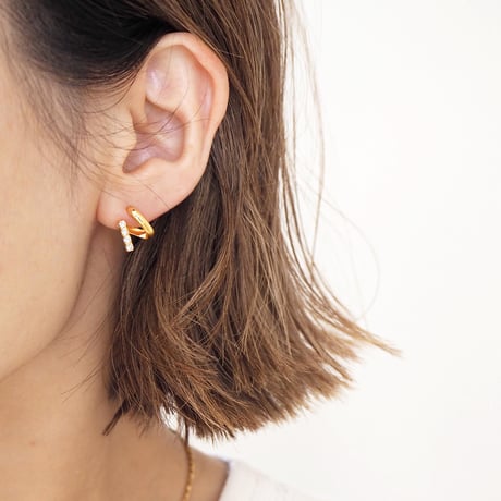 ツイストスワロピアス・イヤリング