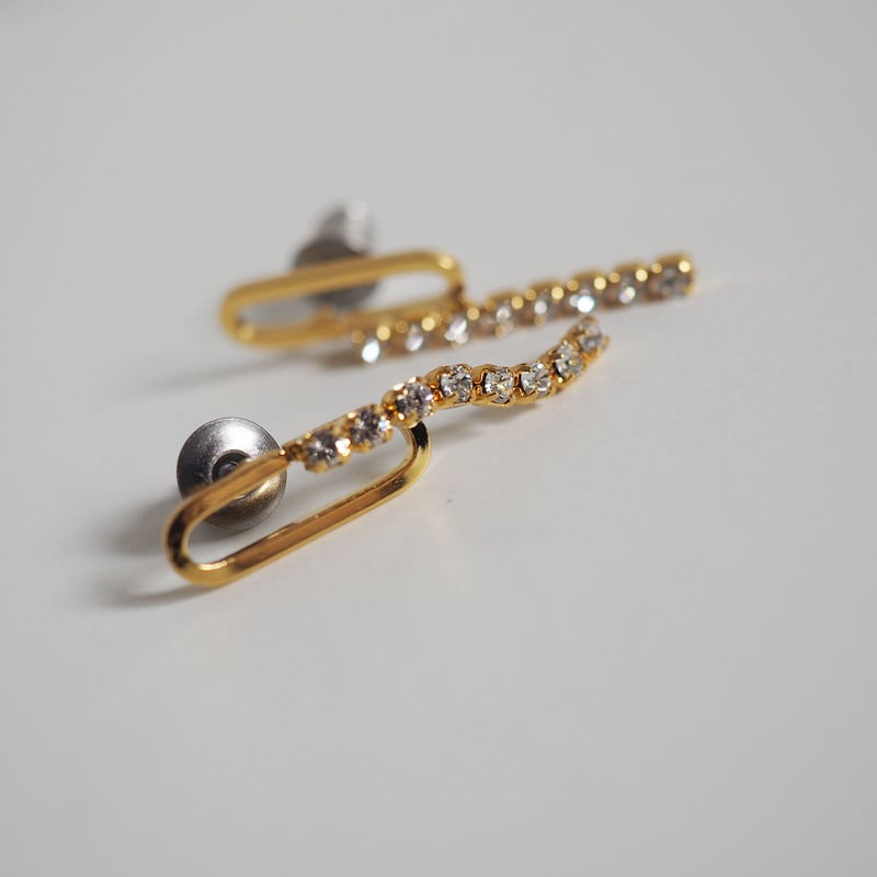 スイングスワロオーバルピアス・イヤリング | Pink Owl Bijou