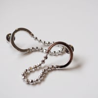 SALE ピーナツチェーンピアス・イヤリング