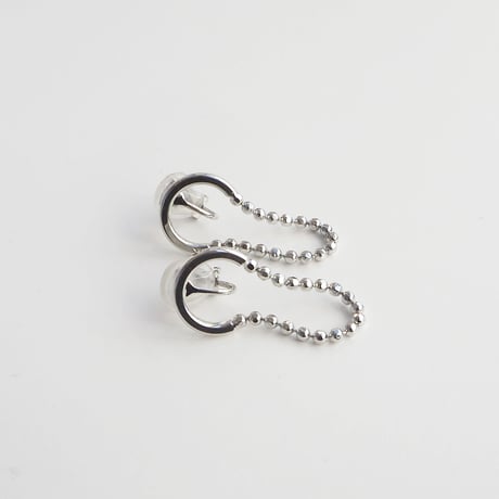 SALE ピーナツチェーンピアス・イヤリング