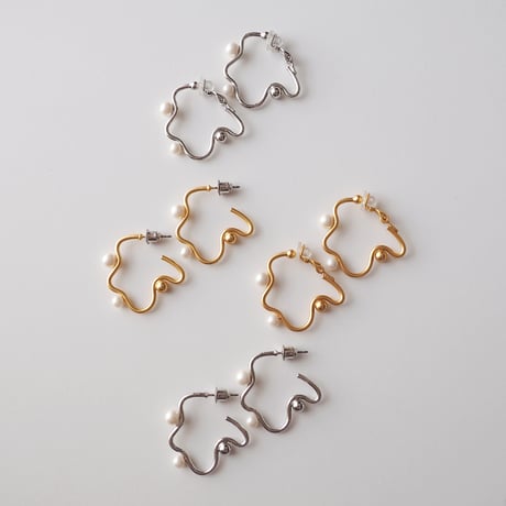 ドローイングドットパールフープピアス・イヤリング