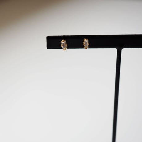 シンプル１粒ピアス・イヤリング
