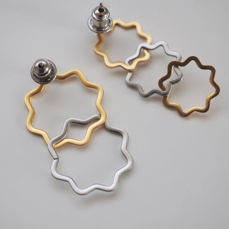 フラフィーポップピアス・イヤリング