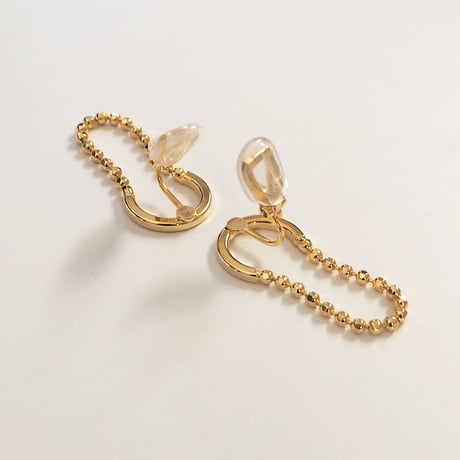 SALE ピーナツチェーンピアス・イヤリング