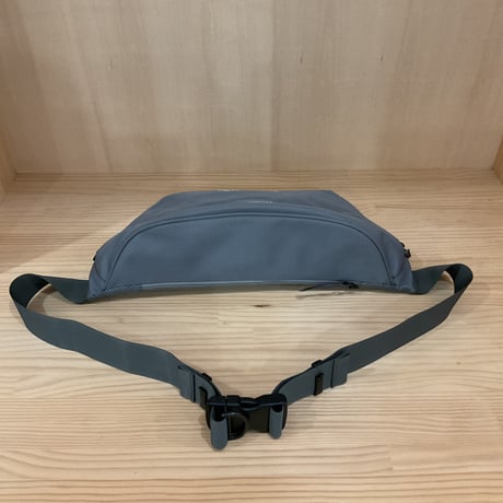 Fresh Service / FSP251 90200 / AS FS UTILITY BELT BAG LARGE ADDRESS (GRAY)