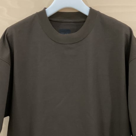 DAIWA PIER39 / TECH SIDE POCKET TEE (D.BROWN )