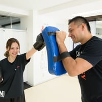 ラン・トレーニングに最適！すぐ乾く！ドライメッシュTシャツ[胸ロゴ]