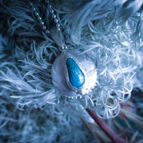 Only One  Kingman Turquoise Pendant -青い鳥-