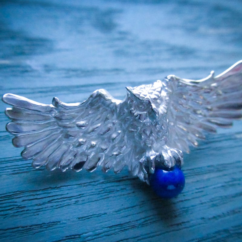 銀の滴ふるふる-アイヌの神謡-梟のブローチ | Healing Aqua Jewelry & 