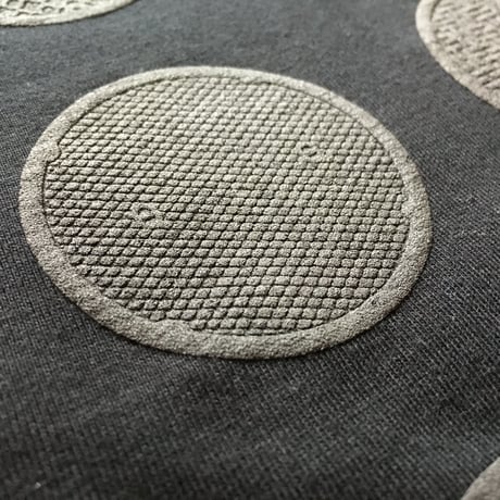 マンホール（黒）