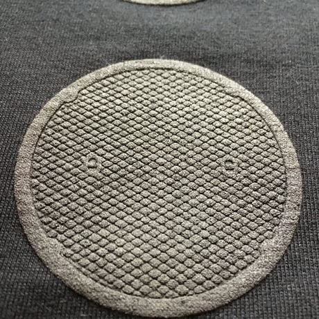 マンホール（黒）