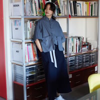 巾着ポケット クロップドシャツ Drawstring Pocket Cropped Shirt / Grey