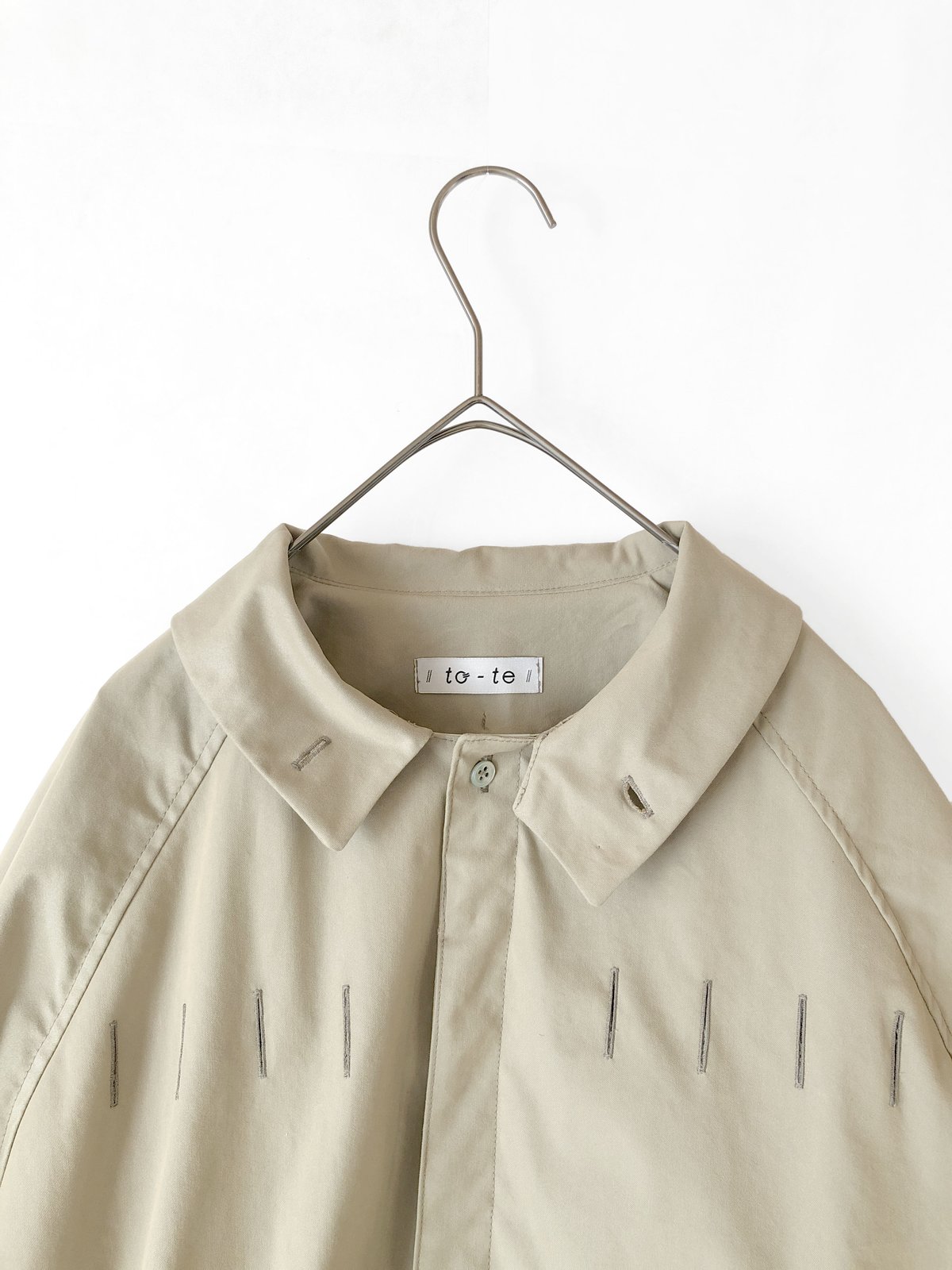 Hole Tuck Balloon - Beige | to-te Online Store