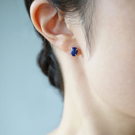 Lapis lazuli earring/Cabochon  ＊Single