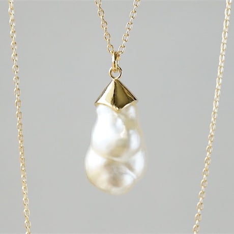 Tahitian Pearl Necklace/Cone *
