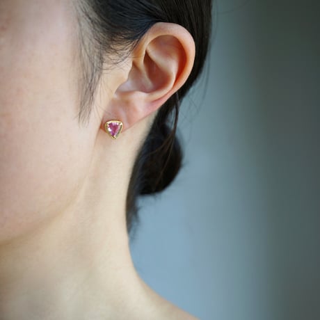 Sapphire Earrings/Stud/RedxPink *