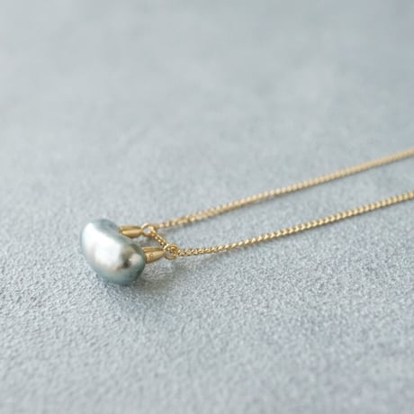 Tahitian pearl earring/chain/Thorn  ＊Single