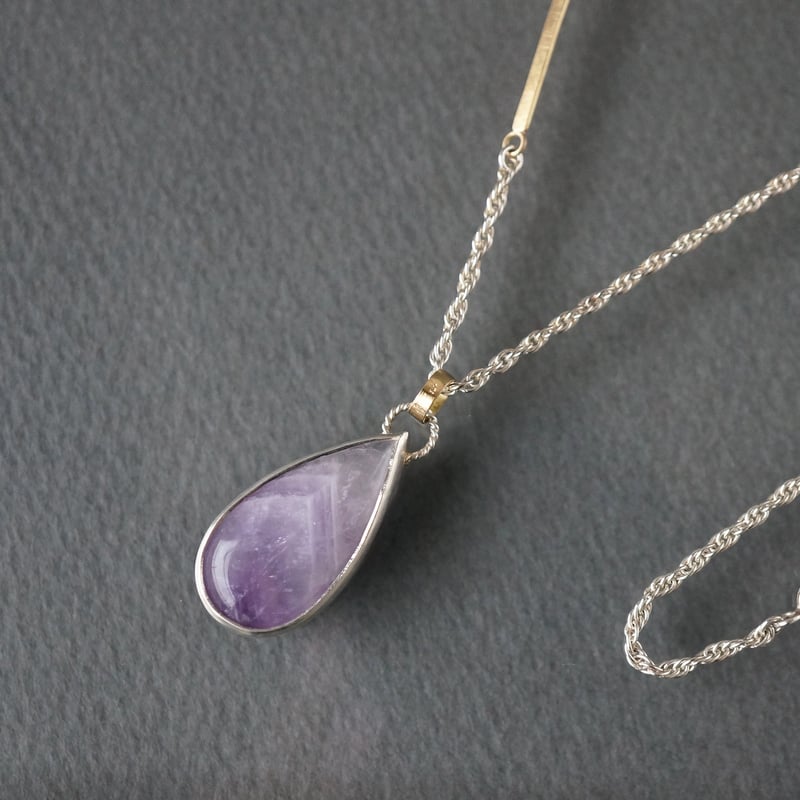Striped Amethyst Necklace/Pear Shaped | jardim