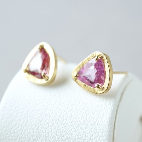 Sapphire Earrings/Stud/RedxPink *