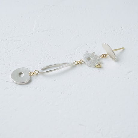 Face Earring/Left ＊Single