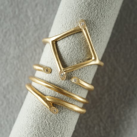 K18 Twig Ring/Fork *