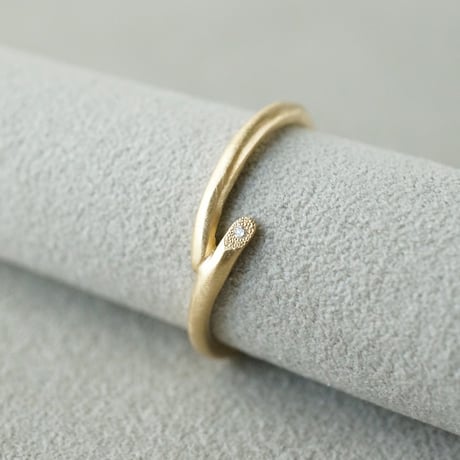 K18 Twig Ring/Wave *