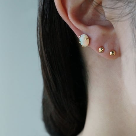 Opal earring/Cabochon  ＊Single
