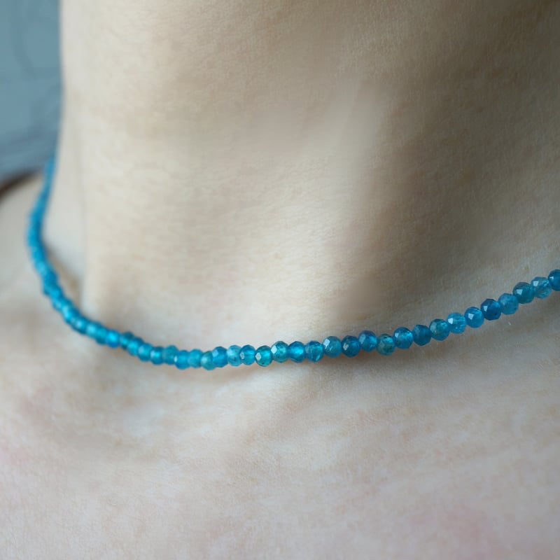 Neon Blue Apatite Necklace / K10 | jardim by Ma