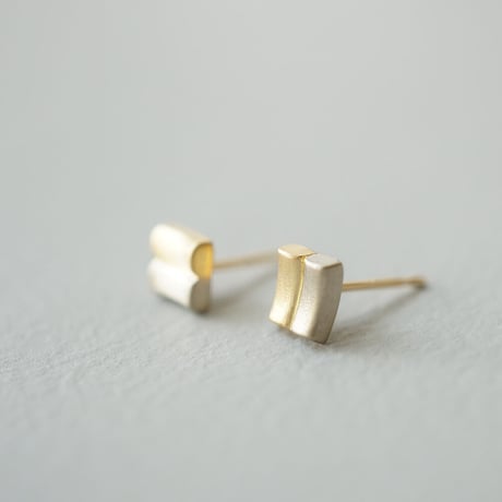 K18YG x K18WG Combination Earrings *