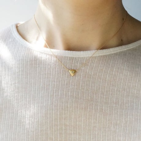 K18 Triangle Necklace