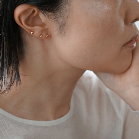 K18 Tsubu Earrings/Hammered *