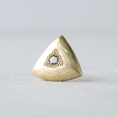 K18 Triangle Earring/Diamond ＊Single *