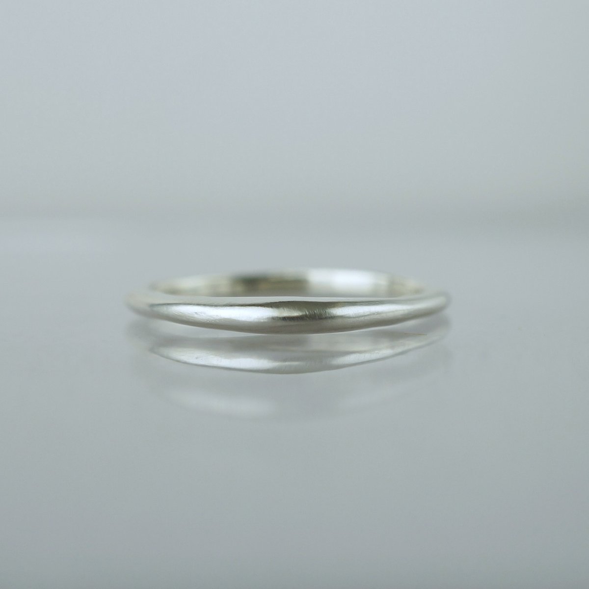 SV Wave Ring/Narrow | jardim by Marina Ishii