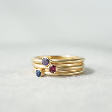 Sapphire Ring/Round/Red *