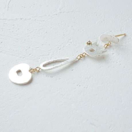 Face Earring/Right  ＊Single