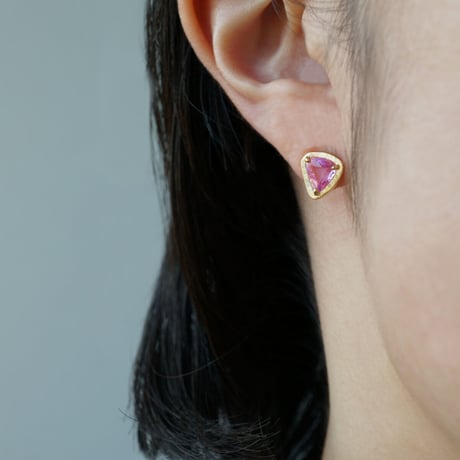 Sapphire Earrings/Stud/RedxPink *