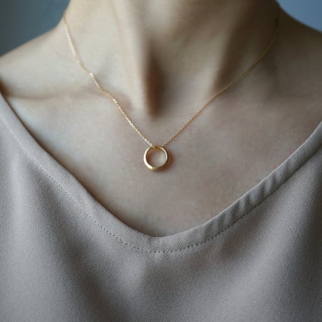 K18 Moon Halo Necklace *