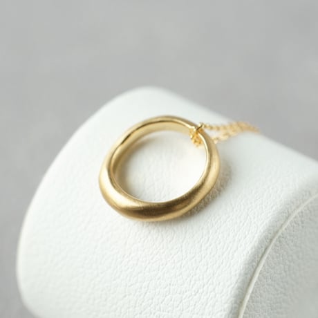 K18 Moon Halo Necklace *