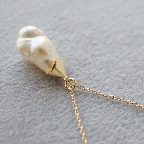 Tahitian Pearl Necklace/Cone *